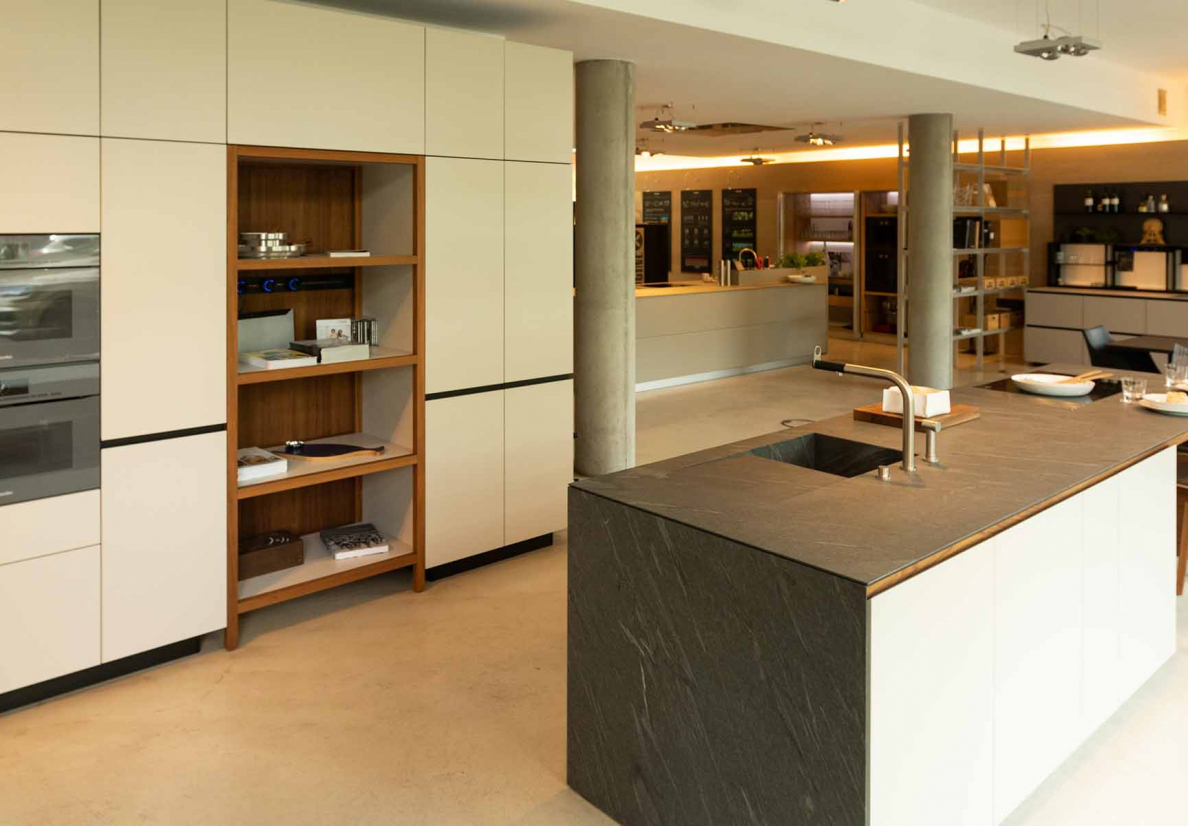 valcucine frankfurt modern italian kitchens 1